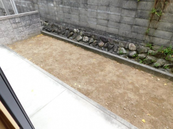 【庭】