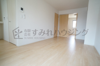 参考、同建物・反転間取りの号室