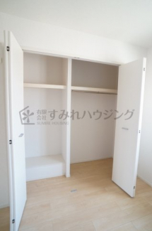 参考、同建物・反転間取りの号室