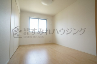 参考、同建物・反転間取りの号室