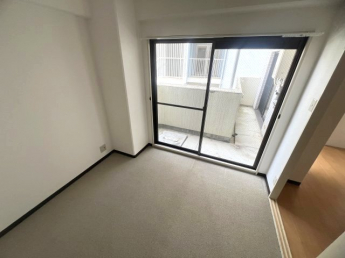 【寝室】