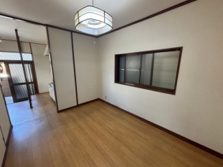 【居間・リビング】