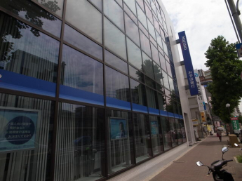 みずほ銀行灘支店まで368m