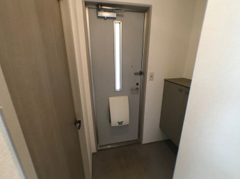 【玄関】