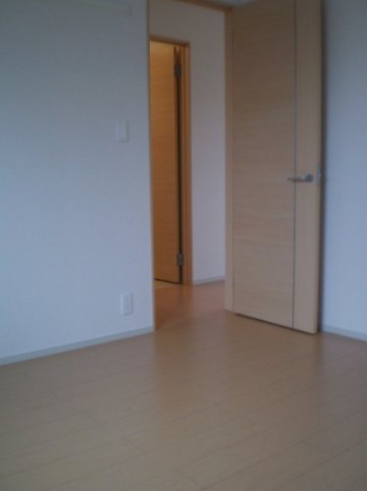 内装は落ち着いています