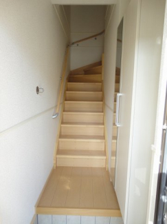 落ち着いた玄関です