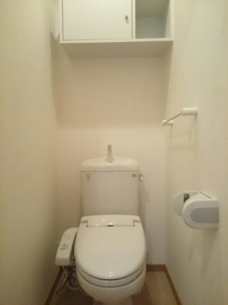 落ち着いたトイレです