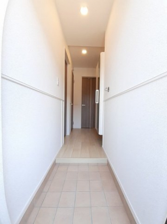 毎日通る玄関はこちらです