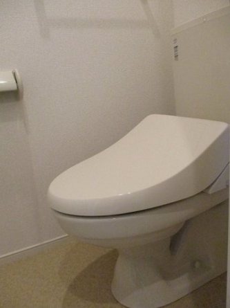 清潔感のあるトイレです