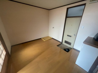 【居間・リビング】