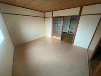 【寝室】