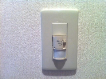 人感センサー