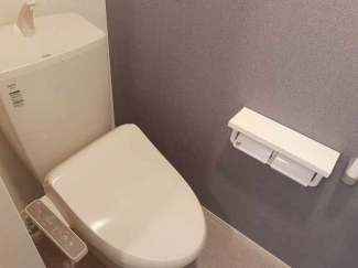 落ち着いたトイレです