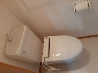 清潔感のあるトイレです