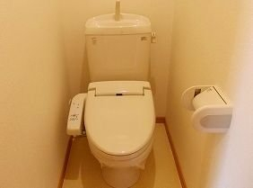 シンプルで使いやすいトイレです