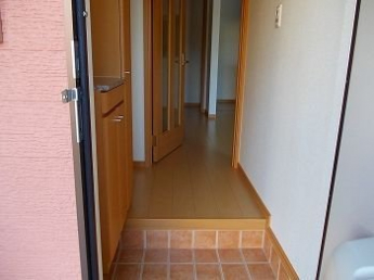シンプルで使いやすい玄関です