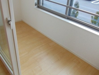 明るい室内です