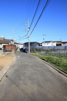 東側道路