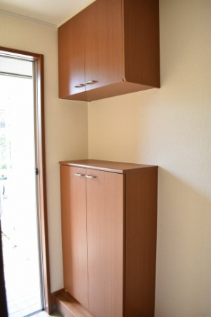たくさん収納出来る下駄箱完備している為、玄関がスッキリ！