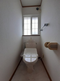コンパクトで使いやすいトイレです