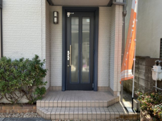 【玄関】