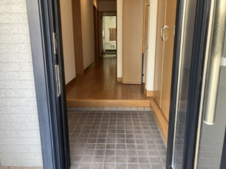 【玄関】