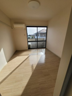 日当たりの良いお部屋です♪