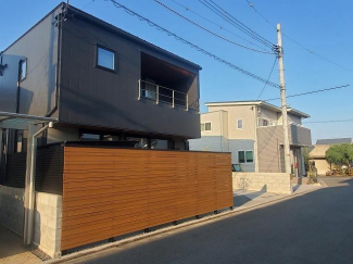 松山市清住２丁目の中古一戸建ての画像