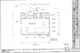 １階平面図　事務所の他　男子トイレ　女子トイレ　女子更衣室　女子洗面所　湯沸室
廊下パーテーション　デスク　収納棚　テーブル　備品があります