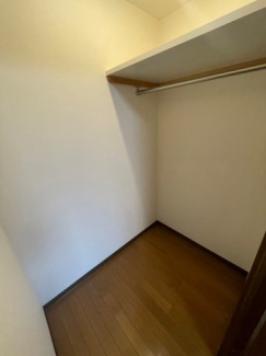 写真は同物件別部屋です。