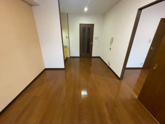 写真は同物件別部屋です。