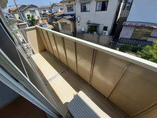 お洗濯にも便利なバルコニー付き