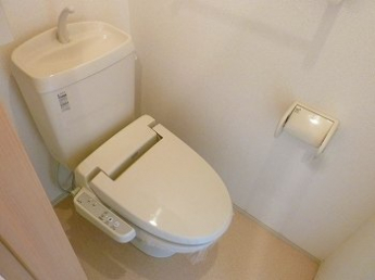 シンプルで使いやすいトイレです