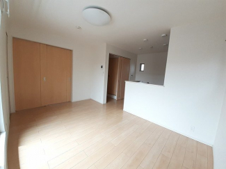 こちらの居間で趣味の時間をお楽しみください