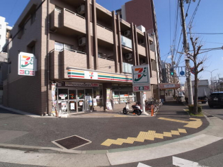 セブンイレブン神戸国香通２丁目店まで100m