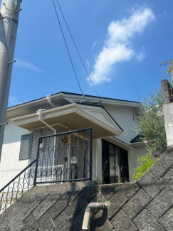 手すりはネイビーグレーで塗装しました