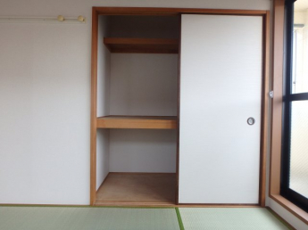 押入です