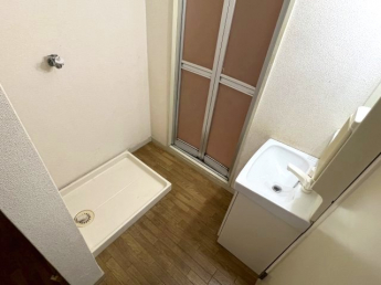 【洗面所】
