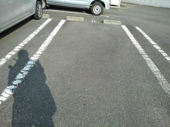 【駐車場】