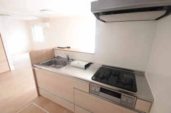 コンパクトなキッチンで掃除もラクラク