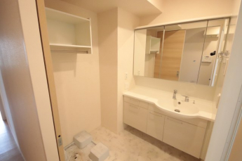 コンパクトで使いやすい洗面所