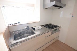 コンパクトなキッチンで掃除もラクラク