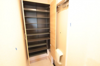 便利な収納スペースです