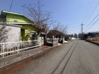 【前面道路含む現地写真】