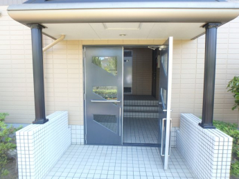 エントランスです