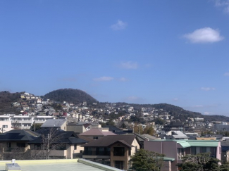 甲山も望めます