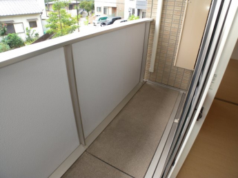 【バルコニー】