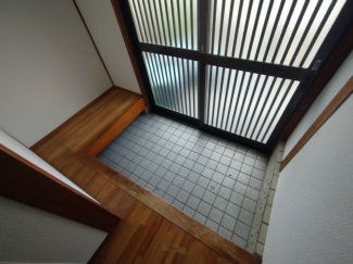 【玄関】