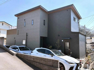 外観を北西側より撮影