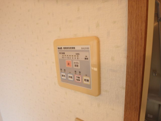 浴室暖房乾燥機付きです